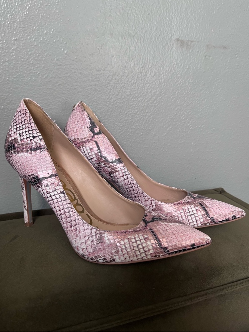 Sam Edelman Pink Snakeskin Pointed-Toe Stiletto Pumps